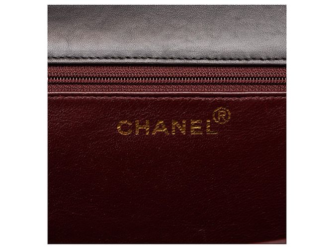 Chanel Black Medium CC Quilted Lambskin Full Flap Schwarz - Ansicht 5