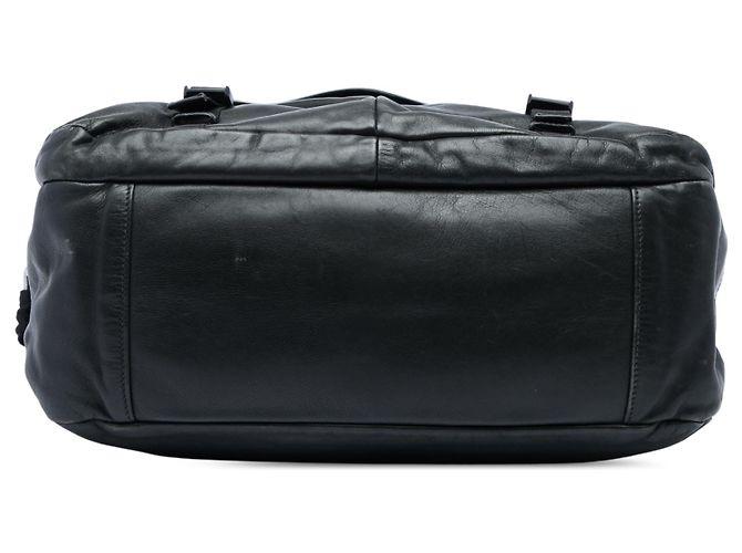 Double Prada Camera Bag aus weichem schwarzem Kalbsleder mit Klappe und Doppelverschluss - Ansicht 3