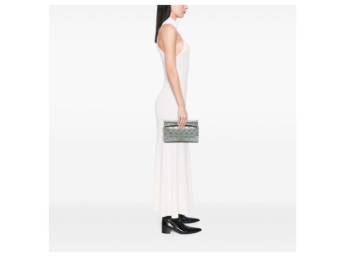 Clutch Roll Reissue 2.55 Chanel em pele de cordeiro metálica acolchoada prateada Prata - vista 5