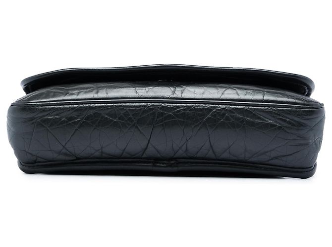 Chanel Black Quilted Aged Calfskin Oval Logo Flap Schwarz - Ansicht 3