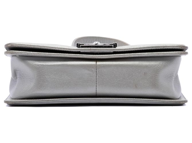 Le Boy Chanel Silver Old Medium Chevron Caviar Boy Flap Prata - vista 3