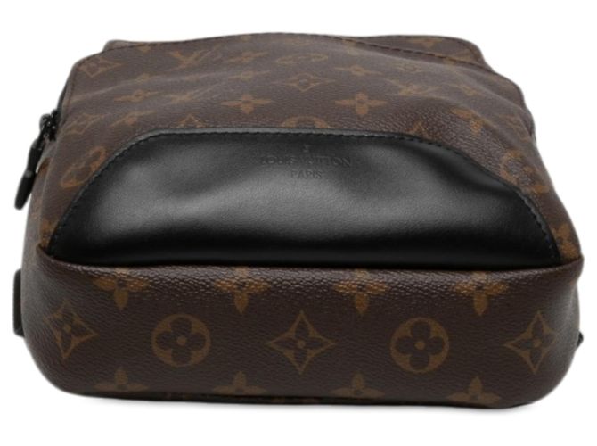Bolsa Tiracolo Louis Vuitton Brown Monogram Macassar Avenue Marrom - vista 3