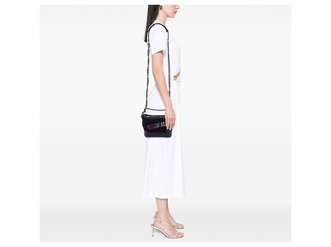 Chanel Gabrielle Crossbody Small in Tweed Blu e Pelle d'Agnello Ricamata Blu navy - vista 6