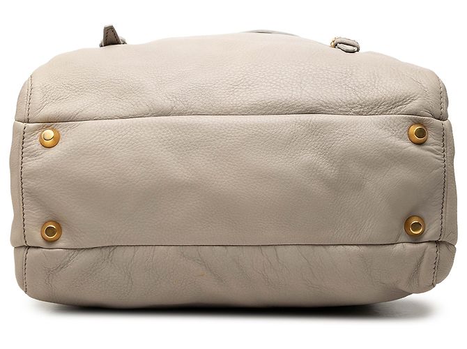 Bolsa Satchel Miu Miu em couro bege - vista 3