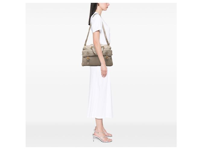 Bolsa Satchel Miu Miu em couro bege - vista 6