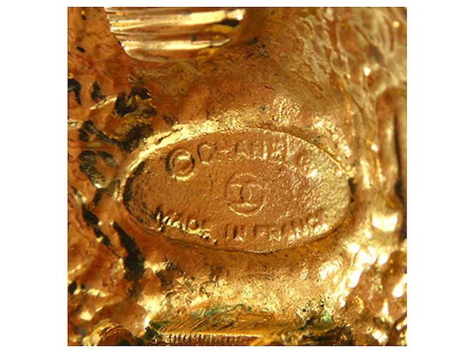 Chanel Gold vergoldete Camellia runde Clip-On Ohrringe Golden - Ansicht 4