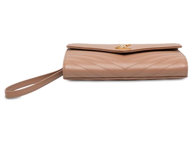 Autre Marque Bolso de solapa Saint Laurent Brown Grain De Poudre Cassandre Matelasse Castaño Caramelo - vista 3