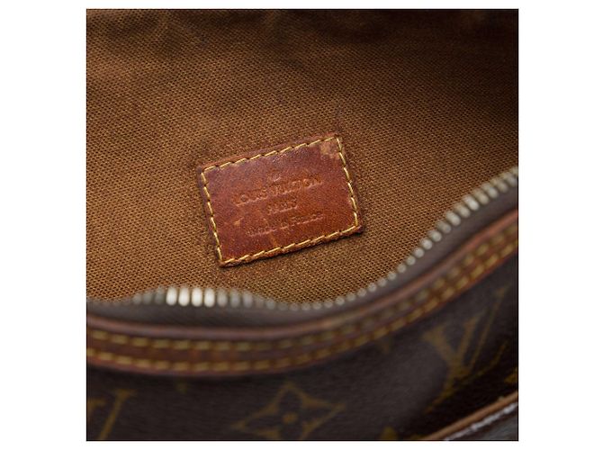 Louis Vuitton Brown Monogram Odeon MM - view 5
