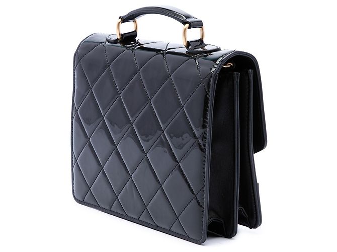 Chanel Black CC Quilted Patent Accordion Pushlock Top Handle Flap Preto - vista 2