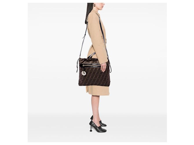 Sac Satchel Fendi en toile Zucca marron - vue 6
