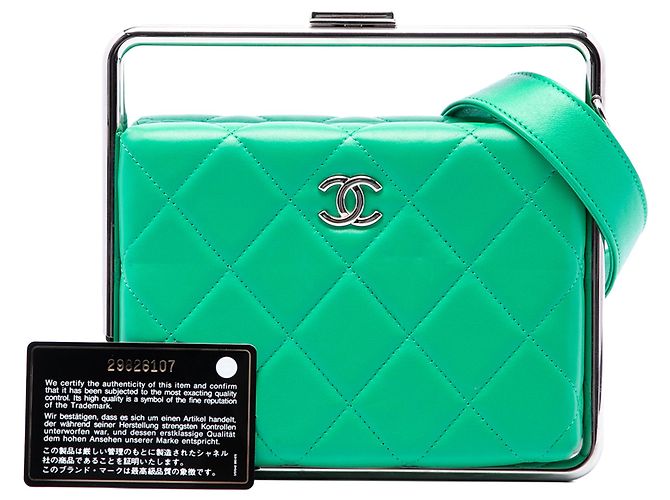 Chanel Clutch Convertibile in Lambskin Matelassé Verde con Barra in Metallo CC - vista 7