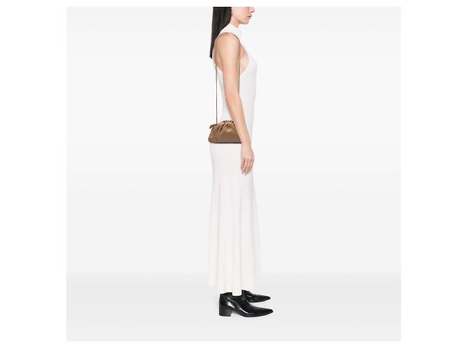 Bottega Veneta The Mini Pouch Crossbody in nappa marrone - vista 6