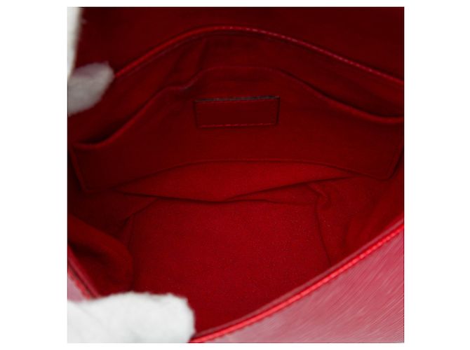 Louis Vuitton Red Epi Locky BB Rouge - vue 4