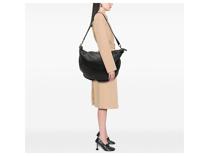 Sac hobo demi-lune Gucci en cuir de veau noir - vue 6
