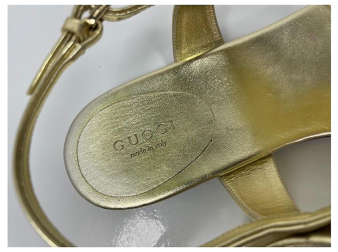 Gucci Metallic Leder Thong Sandalen Golden - Ansicht 9