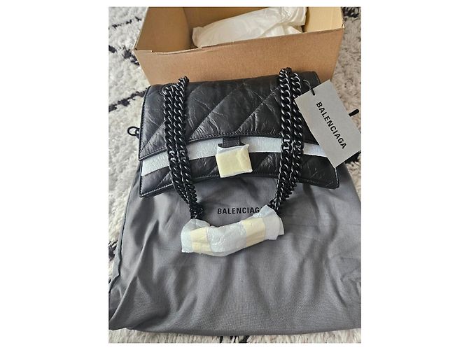 Borsa a tracolla Balenciaga Crush Chain Bag S in pelle nera Nero - vista 16