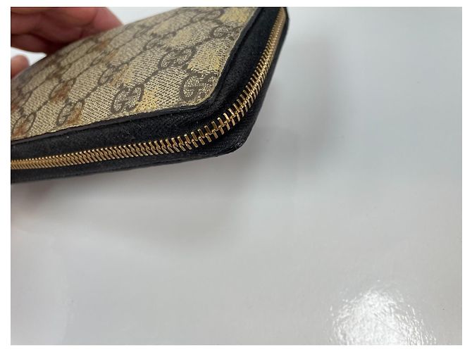 Gucci GG Supreme Bee Portafoglio con Zip Beige D'oro - vista 4