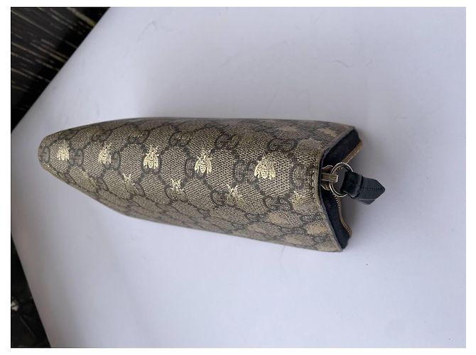 Gucci GG Supreme Bee Portafoglio con Zip Beige D'oro - vista 7