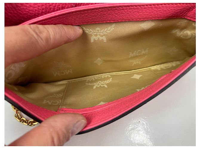 Bolso de mano MCM en cuero rosa - vista 9