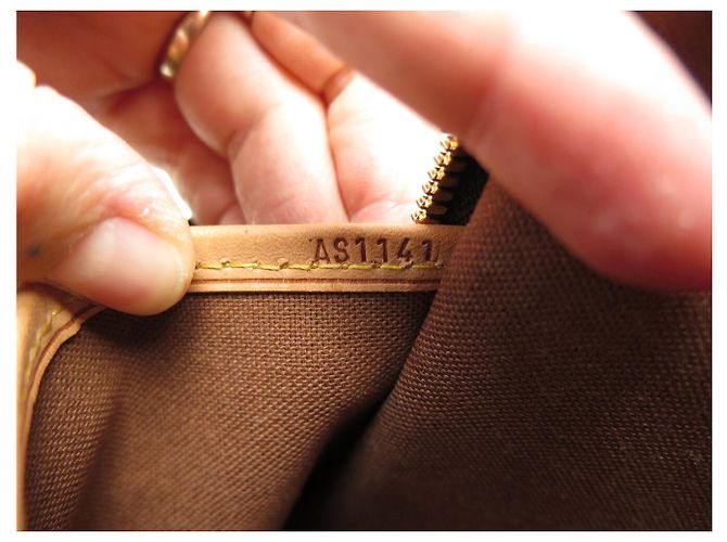 NEUE LOUIS VUITTON ICARE MONOGRAM M23252 BRIEFCASE MESSENGER BAG Braun - Ansicht 10