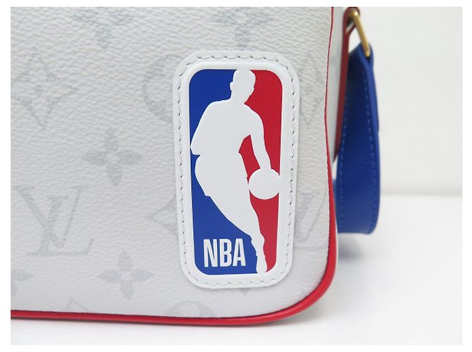 NEUE LOUIS VUITTON X NBA NILE MESSENGER MONOGRAM ANTARCTICA M45583 TASCHE Grau - Ansicht 9