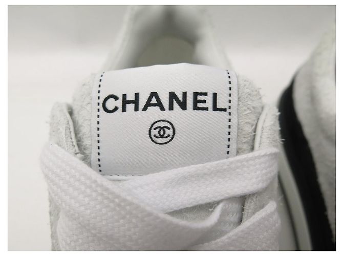 NEUE CHANEL SNEAKERS G45208 LOW TOP LOGO CC WEIß & SCHWARZ WILDLEDER 40 SNEAKERS - Ansicht 5
