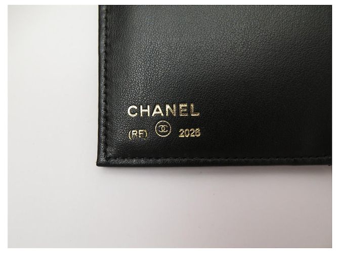 NEUE CHANEL A70630 GELDBÖRSE AUS SCHWAREM STEPPLEDER MIT NIETEN CC LOGO Schwarz - Ansicht 7