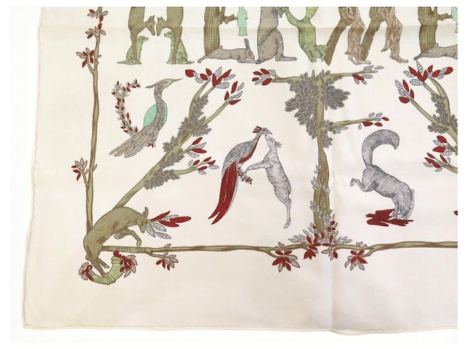 Hermès NEU VINTAGE HERMES ALPHABET III ANNIE FAIVRE CARRE 70 SEIDENTUCHEL - Ansicht 5