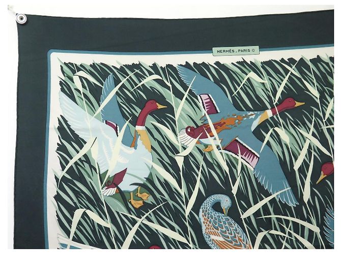 Hermès VINTAGE HERMES COLS VERTS TUCH 1. EDITION CARRE 90 AUS GRÜNER SEIDE - Ansicht 2