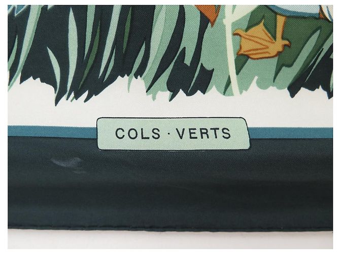 Hermès VINTAGE HERMES COLS VERTS TUCH 1. EDITION CARRE 90 AUS GRÜNER SEIDE - Ansicht 6