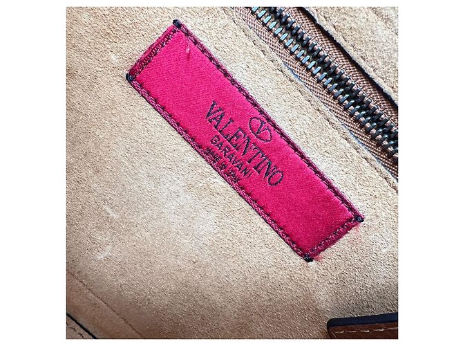 Sac bandoulière Valentino Garavani Rockstud Rolling en cuir marron Rouge - vue 15