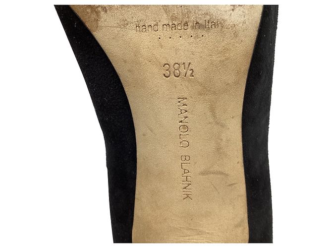 Décolleté a punta Manolo Blahnik in camoscio nero - vista 7