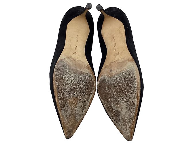 Décolleté a punta Manolo Blahnik in camoscio nero - vista 8
