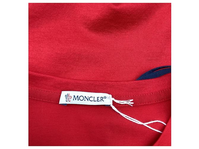 T-shirt in cotone rosso con patch doppio logo Moncler - vista 5