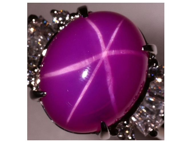 Autre Marque Anel aliança de platina com diamante e rubi - vista 2