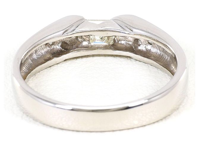 Autre Marque Platinum Band Ring with Diamond - view 4