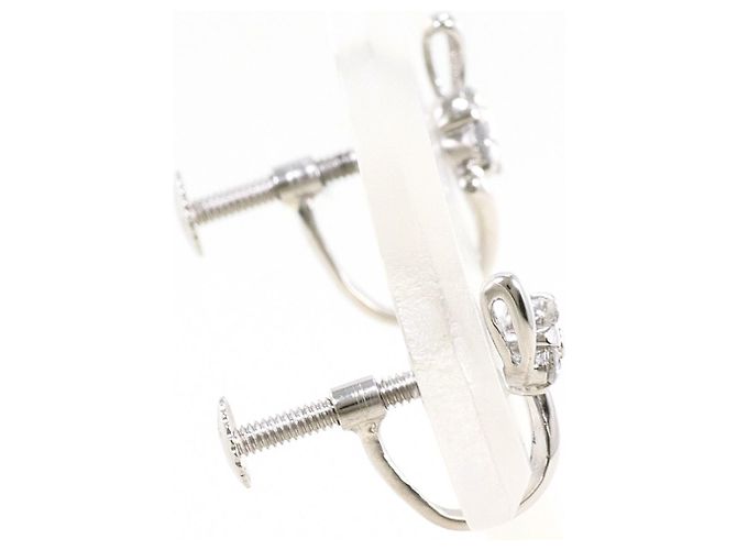 Autre Marque Boucles d'oreilles puces en platine PT900 avec diamants - vue 2