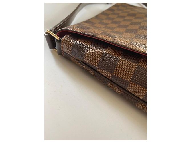 Louis Vuitton Damier Ebene Musette Schultertasche Braun - Ansicht 5