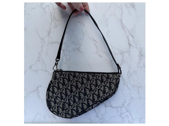 Christian Dior Trotter Borsa Saddle Monogram Monogramma - vista 14