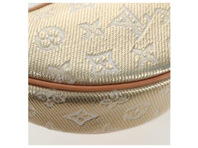 LOUIS VUITTON Monogram Laminated Jacquard Loop Bag Gold M22928 LV Auth 206919SM Dourado - vista 19