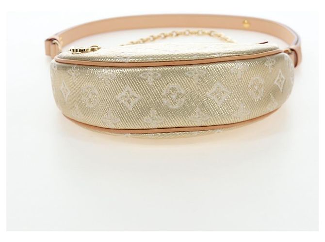 LOUIS VUITTON Monogram Laminated Jacquard Loop Bag Gold M22928 LV Auth 206919SM Dourado - vista 5