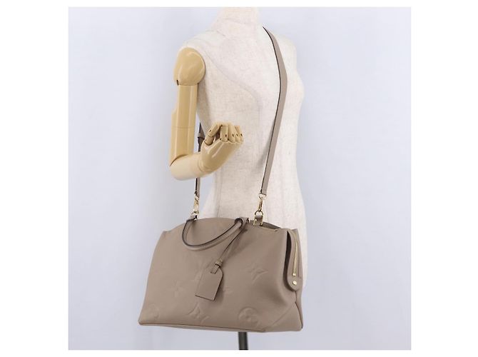 Borsa LOUIS VUITTON Monogram Empreinte Grand Palais MM Beige M45833 Auth ka6462M - vista 30