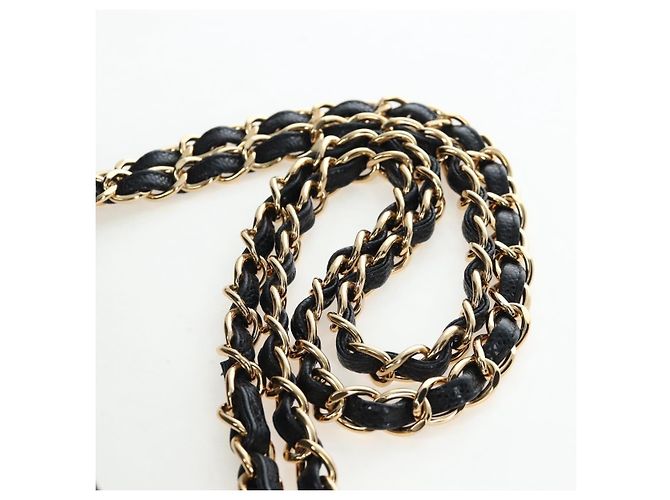 Borsa CHANEL Chain Big Matelasse30 Pelle Caviar Nero Oro CC Auth BA16027SAV D'oro - vista 15