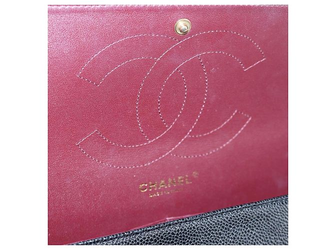Borsa CHANEL Chain Big Matelasse30 Pelle Caviar Nero Oro CC Auth BA16027SAV D'oro - vista 25