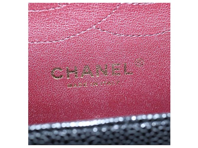 Borsa CHANEL Chain Big Matelasse30 Pelle Caviar Nero Oro CC Auth BA16027SAV D'oro - vista 26