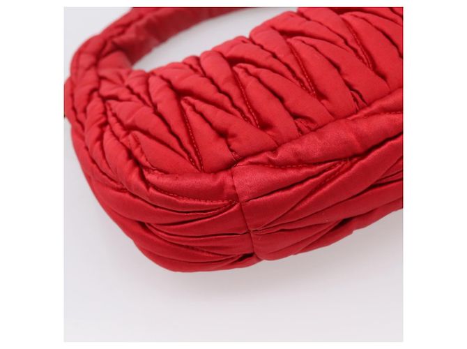 Sac à main Miu Miu Matelassé Satin 2way Rouge Or Auth 207610M Doré - vue 18