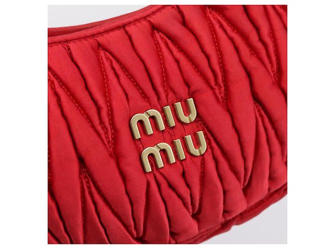 Sac à main Miu Miu Matelassé Satin 2way Rouge Or Auth 207610M Doré - vue 19