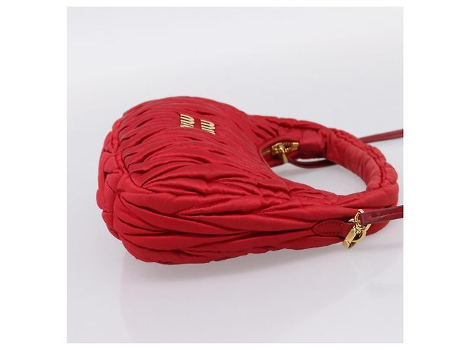 Sac à main Miu Miu Matelassé Satin 2way Rouge Or Auth 207610M Doré - vue 4