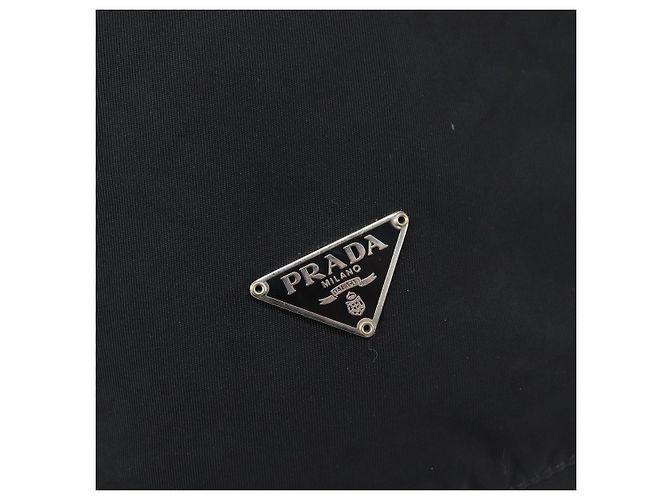Pochette PRADA Nylon Noir Argent Auth 205450A Argenté - vue 17