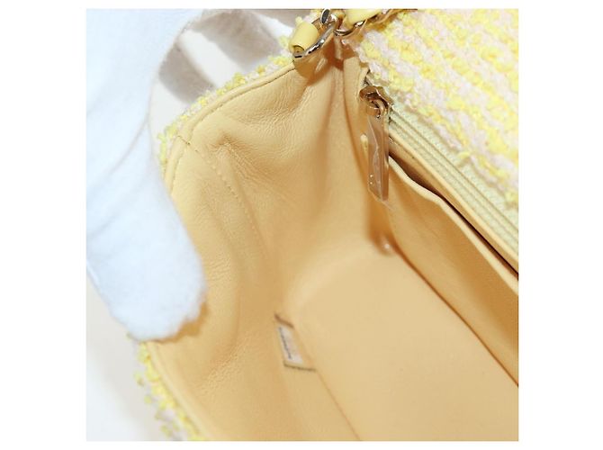 Bolso de hombro CHANEL Mini Matelasse con cadena en Tweed Yellow Gold CC Auth BA16205SM Amarillo - vista 26